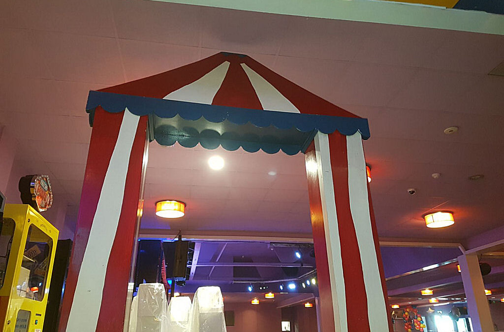 Circus Big top entrance arch - Doub7e Seven Events